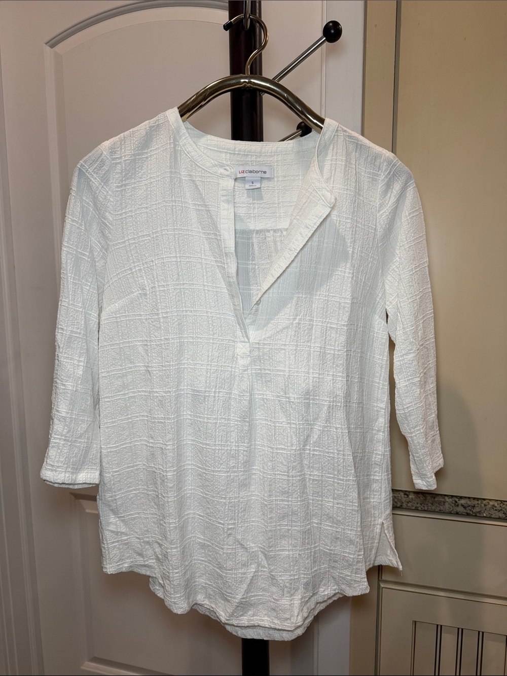 Liz Claiborne White Textured Half-button Tunic